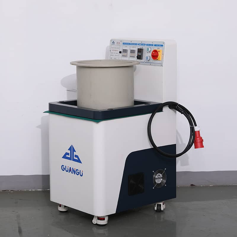 ParisSMALL MAGNETIC POLISHING MACHINE GG8520